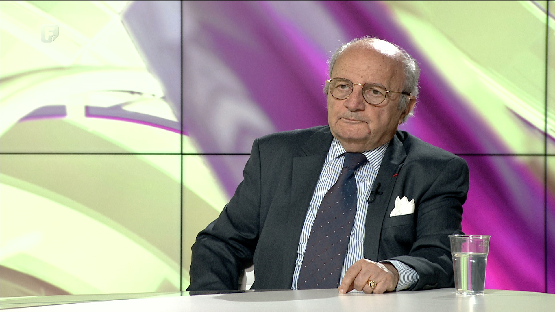 Finci u Rezimeu: Kod nas su vino i rakija vitalni nacionalni interes